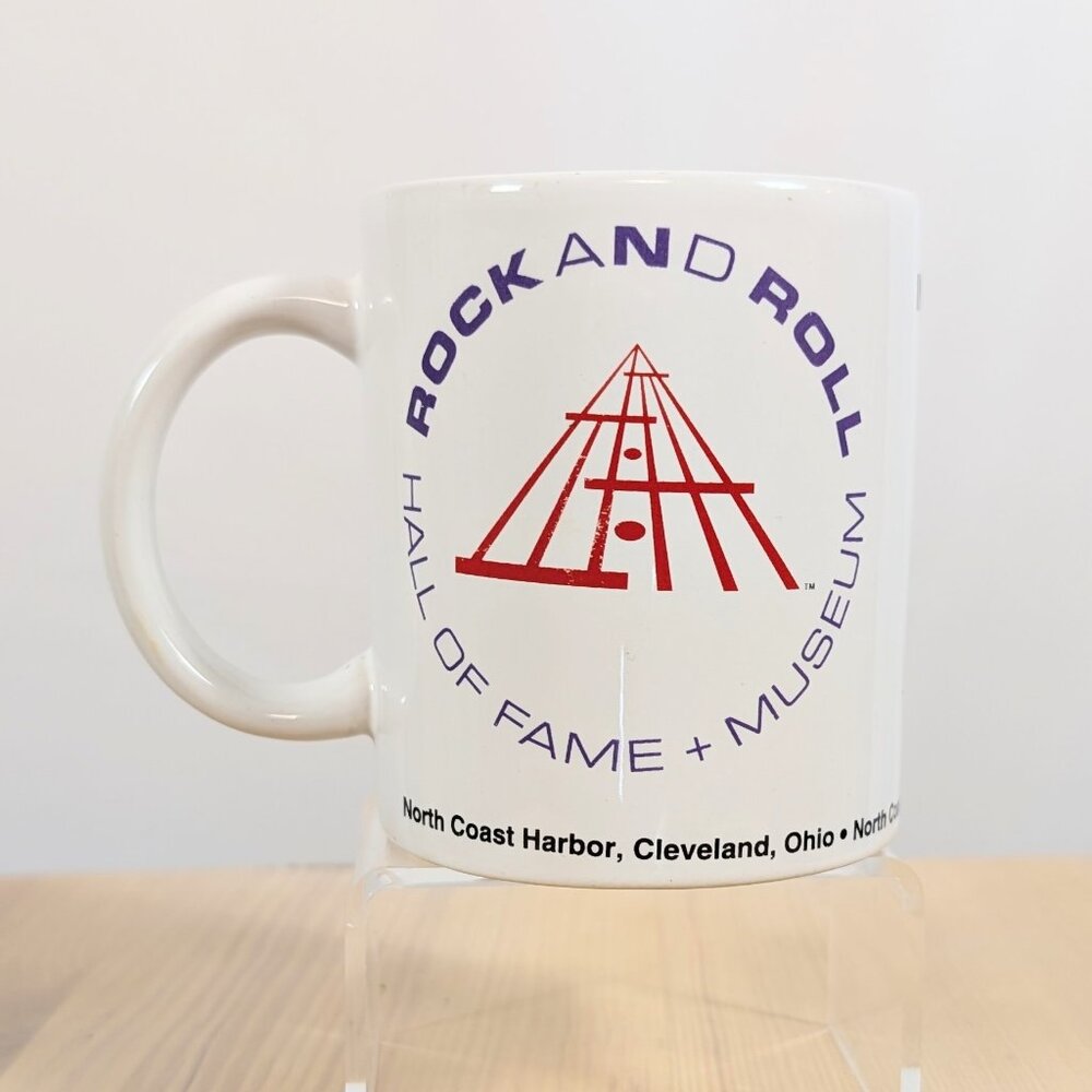 ⛔SOLD!⛔ Rock And Roll Hall of Fame 1995 coffee mug